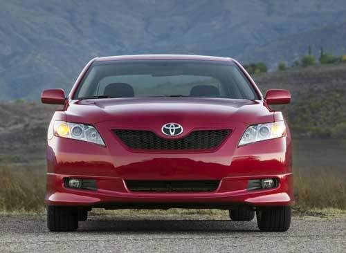 ������ ����� 3.0i - Toyota Camry 3.0i Linea Luna